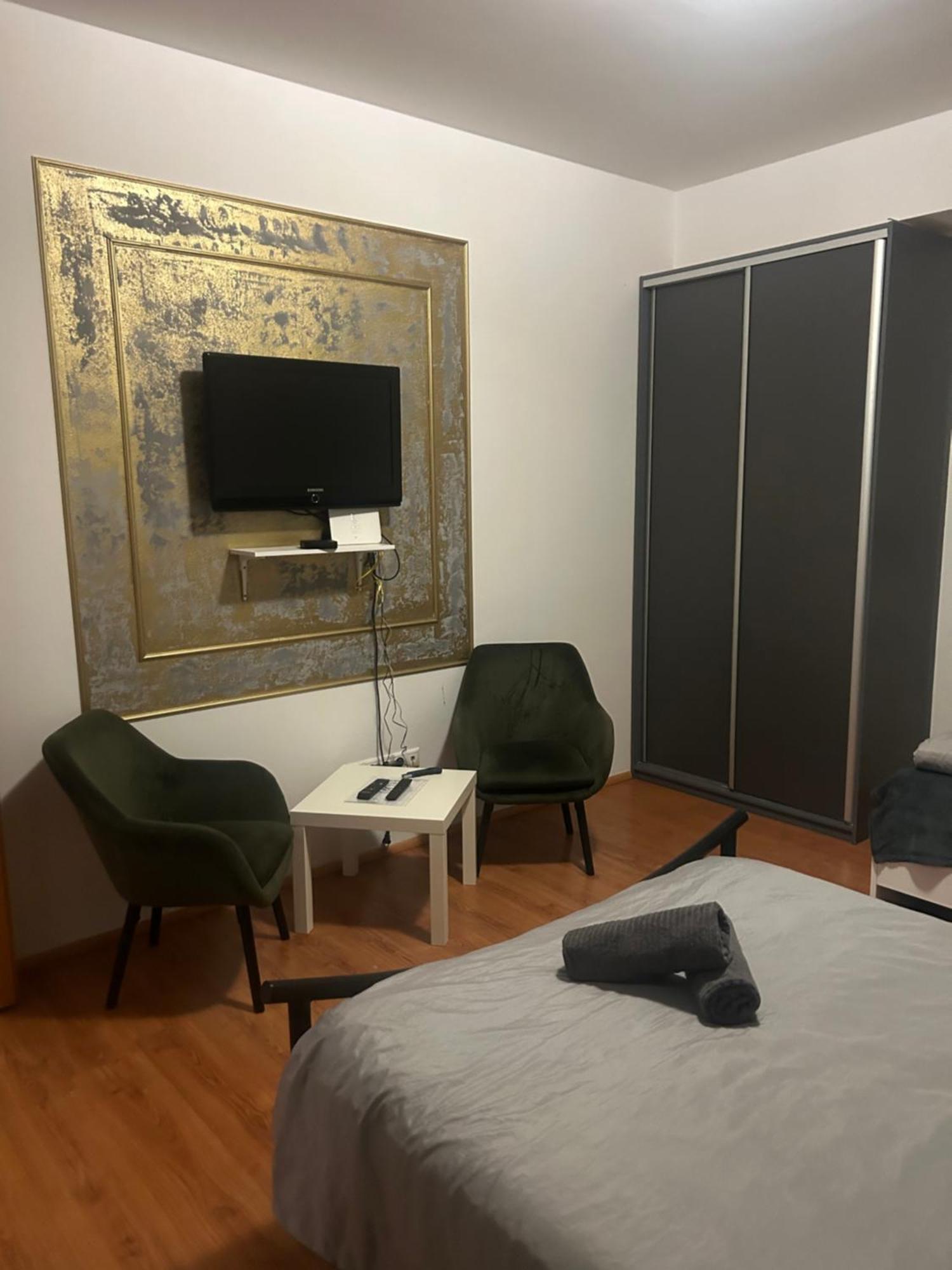 Plaza De Luxe Apartment Bratislava Ngoại thất bức ảnh